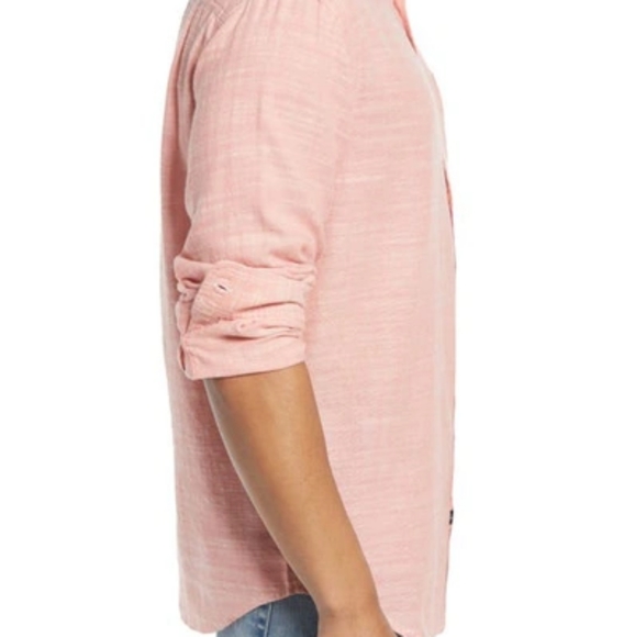 Rails Wyatt Classic Fit Button Up Shirt in Watermelon size M - Picture 3 of 5